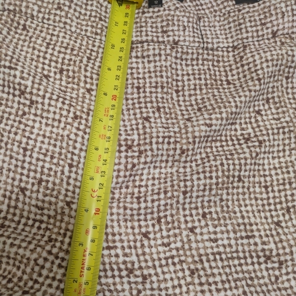 Bundle 2/$50 Banana Republic Brown and Beige Dress Pants - Picture 8 of 11